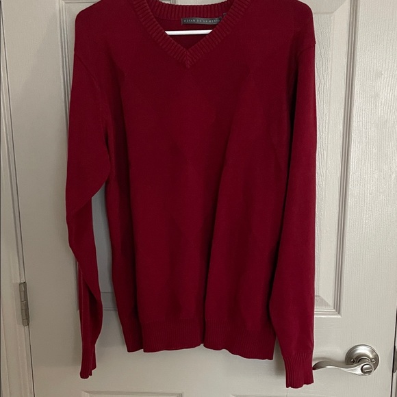Oscar de la Renta Deep Red V-Neck Sweater - Picture 1 of 4